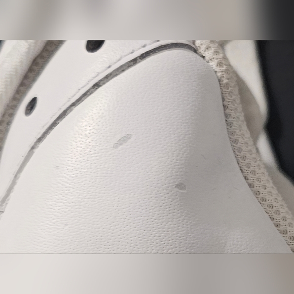 ✨ Nike Air Force 1 High '07 Triple White – Size 11 Men’s - Picture 8 of 9